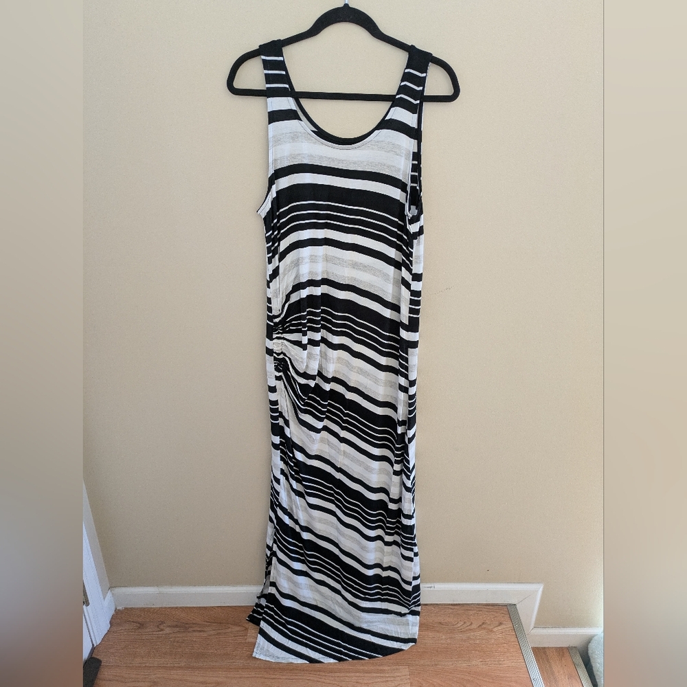 🤰 A:Glow Maternity Asymmetrical Ruched Maxi Dress